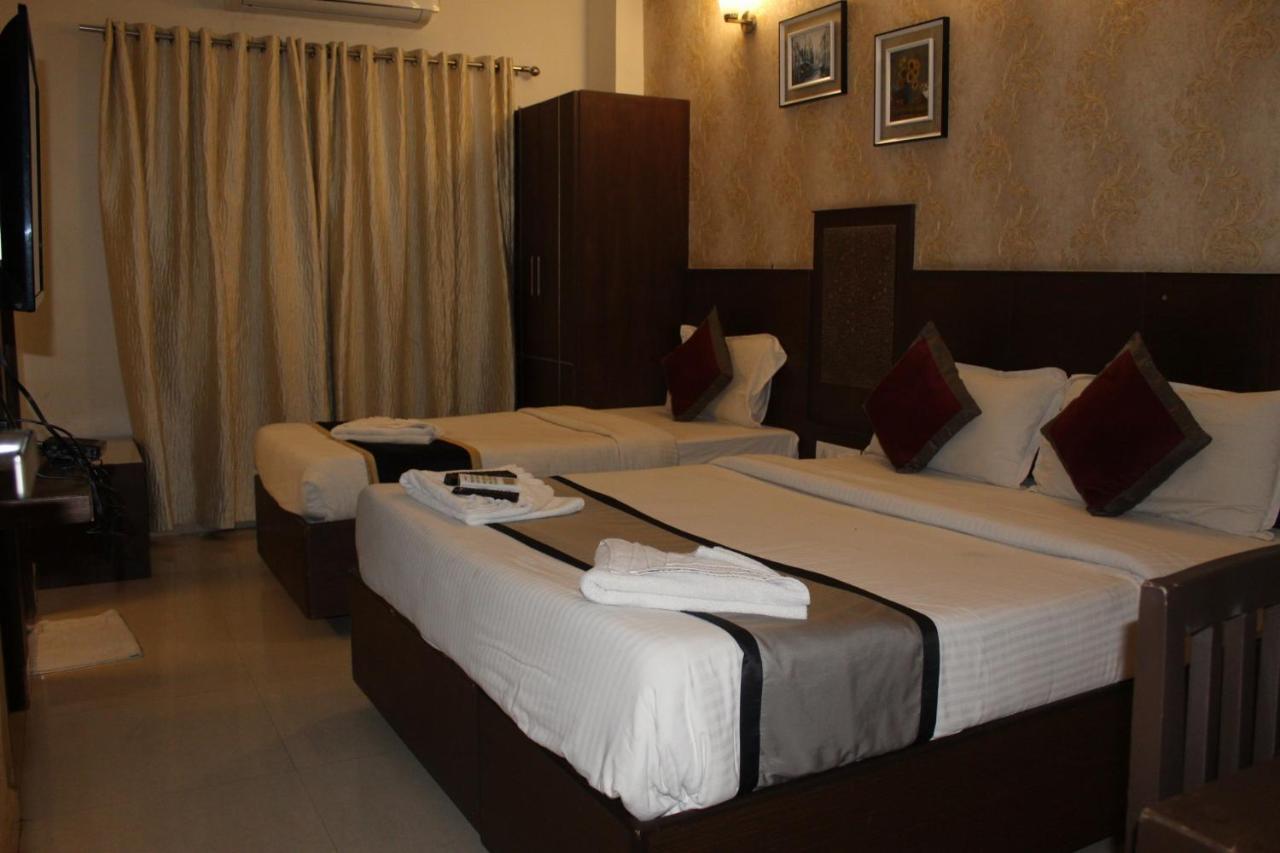 Sky Gate Hotel Near Apollo Main, Women'S & Children'S Us Consulate Sankara Netralaya Goethe Institute Prestigepalladium Shastri Bhavan Senmozhi Poonga Raj Ratnam Stadium Taj Coromandal India Oil Bhavan Dr Mohan'S Diabetics Vac Chennai Luaran gambar