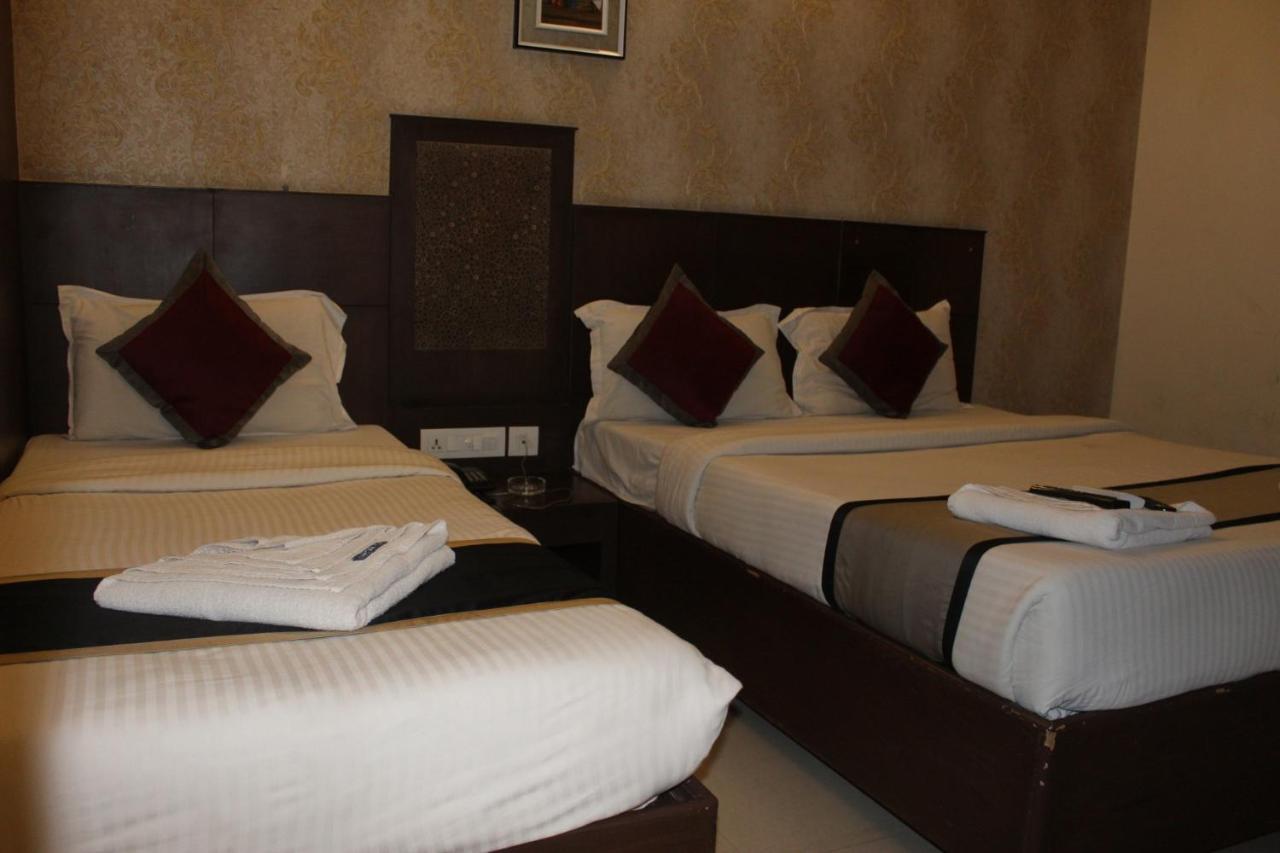 Sky Gate Hotel Near Apollo Main, Women'S & Children'S Us Consulate Sankara Netralaya Goethe Institute Prestigepalladium Shastri Bhavan Senmozhi Poonga Raj Ratnam Stadium Taj Coromandal India Oil Bhavan Dr Mohan'S Diabetics Vac Chennai Luaran gambar